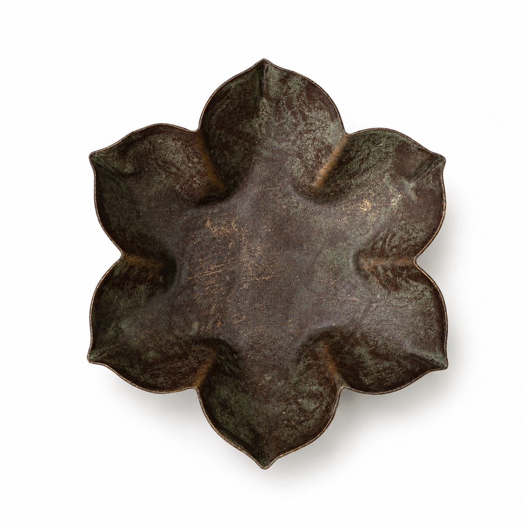 Florentine Catchall Dish, Petal